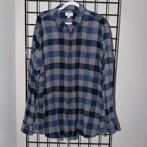 Croft & Barrow Navy and Light Gray Plaid Shirt